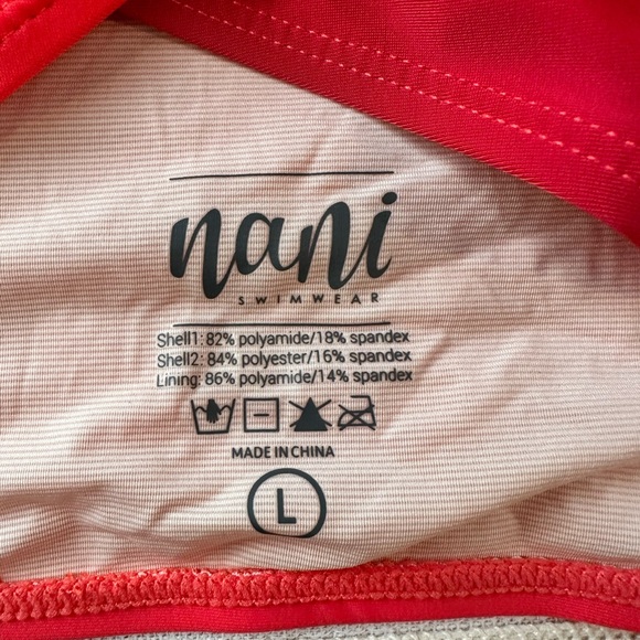 One shoulder bathing suit top - Picture 2 of 4